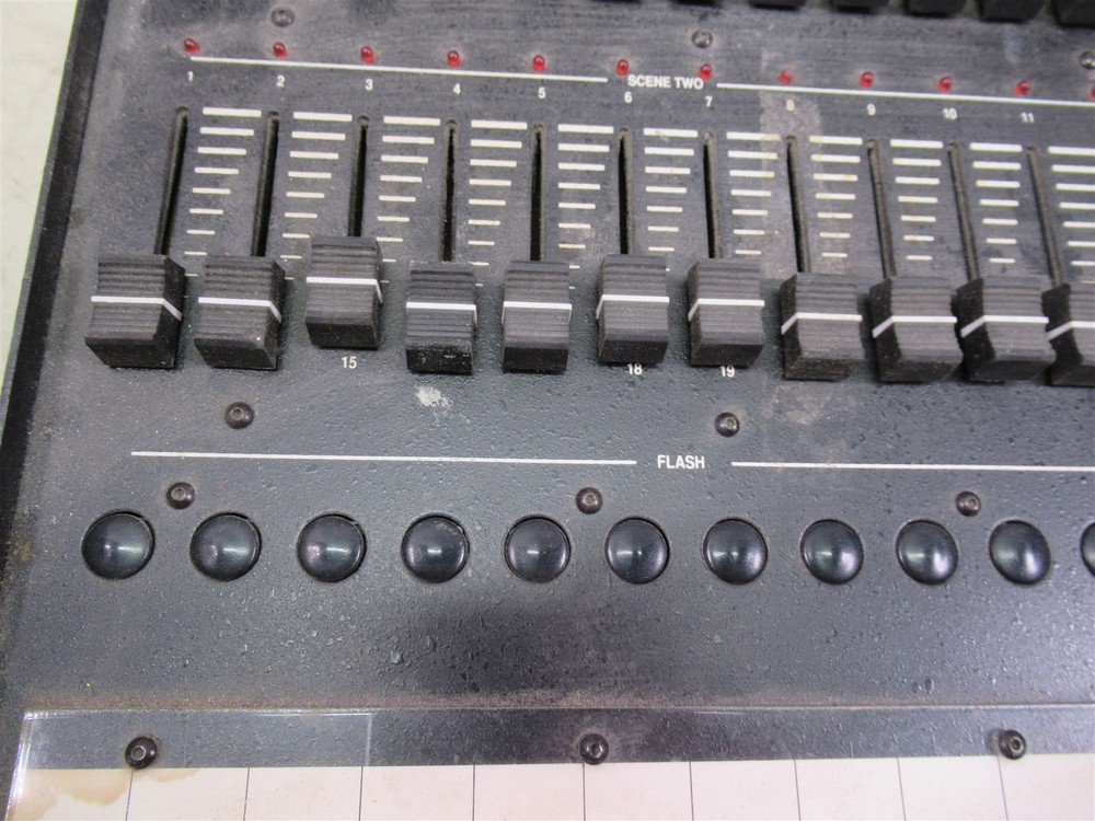 ETA Lighting DMX Imagenation MC1224CM Microprocessor Analog Lighting Controller