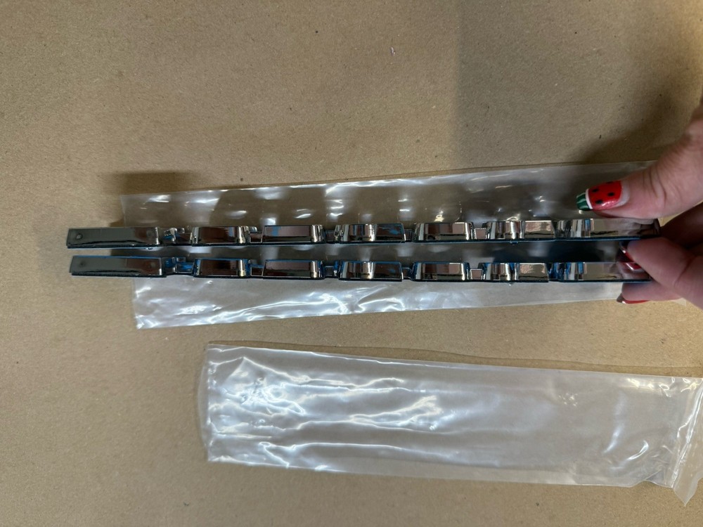 FITS Bronco II Emblems Pair Chrome