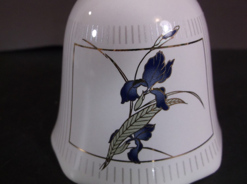 Otagiri Iris pattern ceramic bell