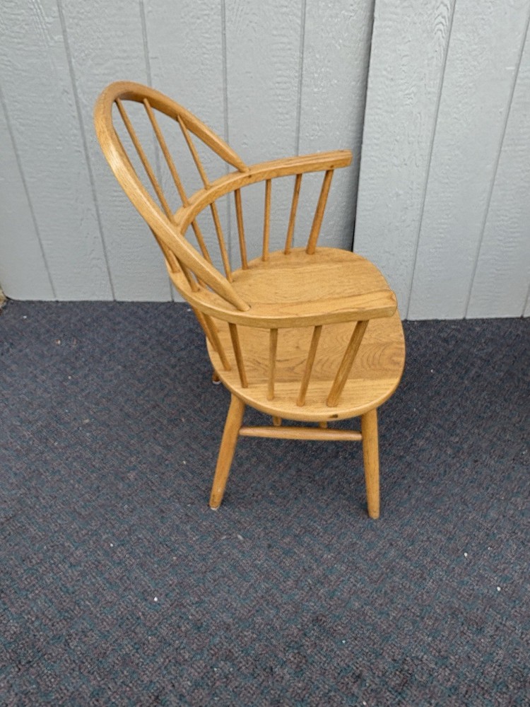 67248 Set 4 Solid Oak Windsor Dining Armchairs Chair s