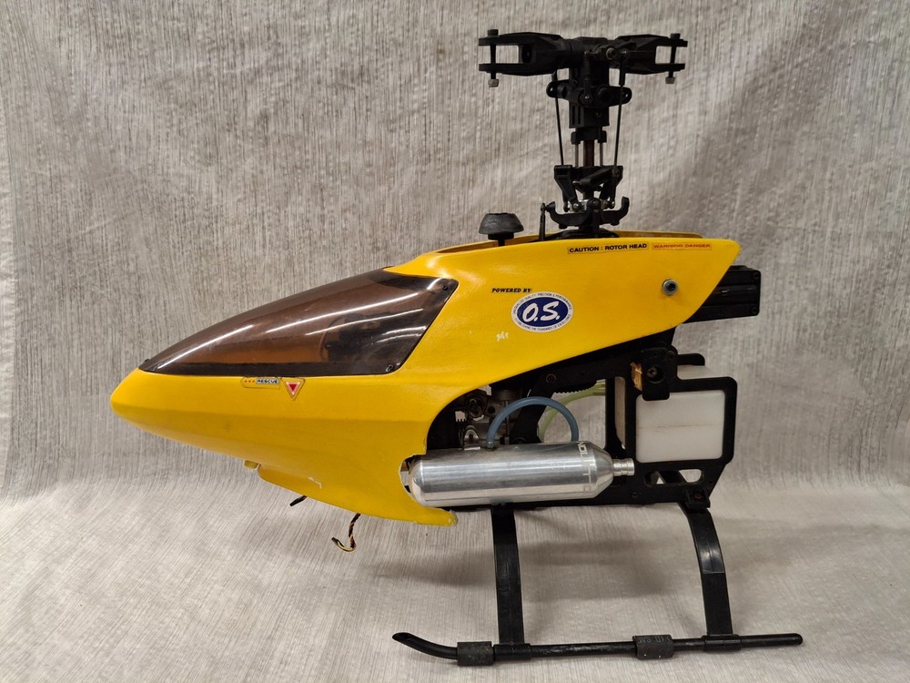 Vintage Hawk Pro 60 Helicopter Excellent Condition with Extras!