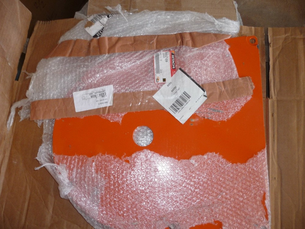  Hitachi Cover 4402159