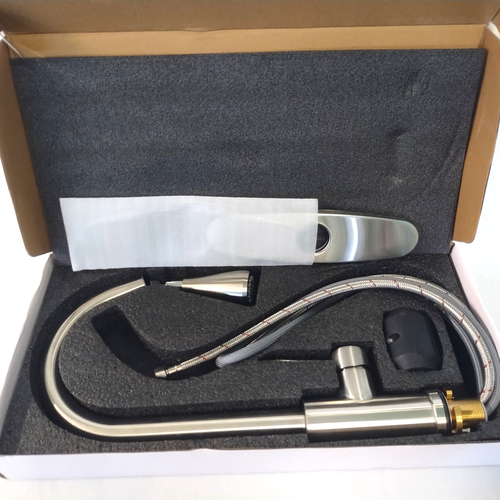 Stainless Steel Kitchen Sink Faucet Pull Down Sprayer Swivel Single Handle Mixer