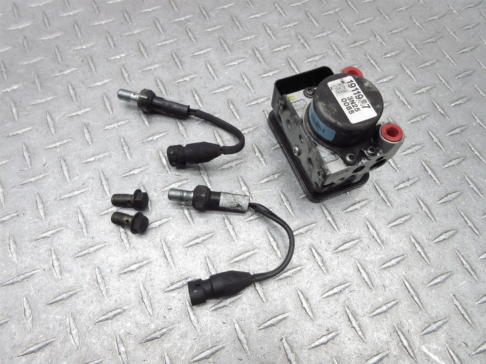 2014 14-18 Indian Chieftain ABS Module Pump Front Rear Sensor Lot