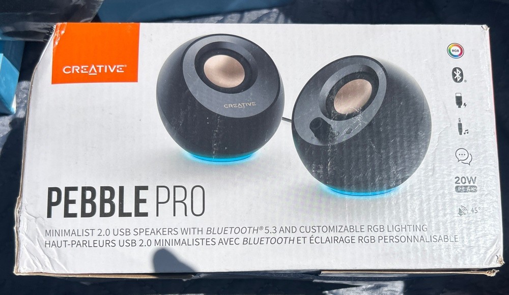 Creative Pebble Pro Bluetooth Bookshelf Computer Speakers RGB Lights