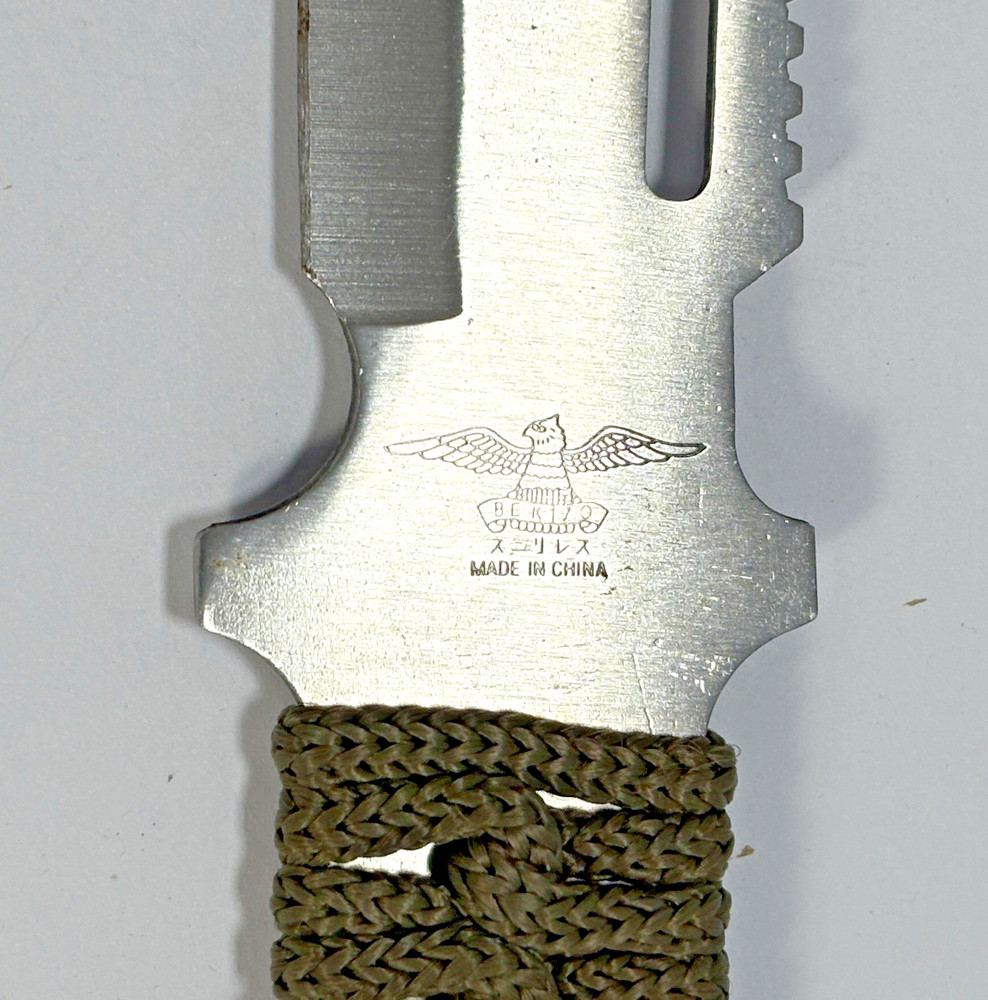 BEKIZO Hunting Knife with Sheath