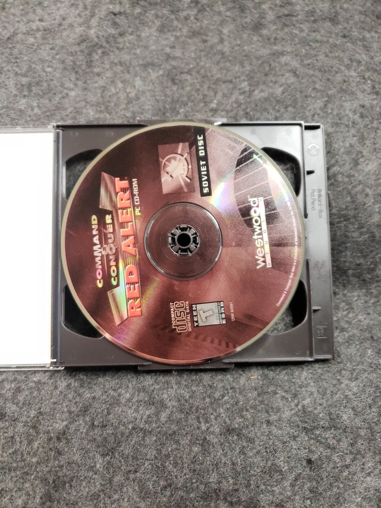 Command and Conquer Red Alert Soviet and Allied Discs Westwood Studios PC .(SB4)