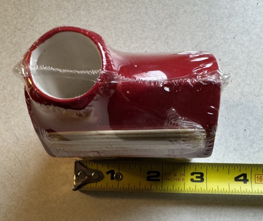 Red Barn Toothpick Holder ~Very Cute~
