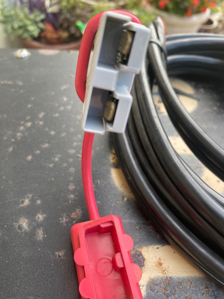 Pulsetech Advanced Sincgars Alternative Power Supply (ASAPS) Unit