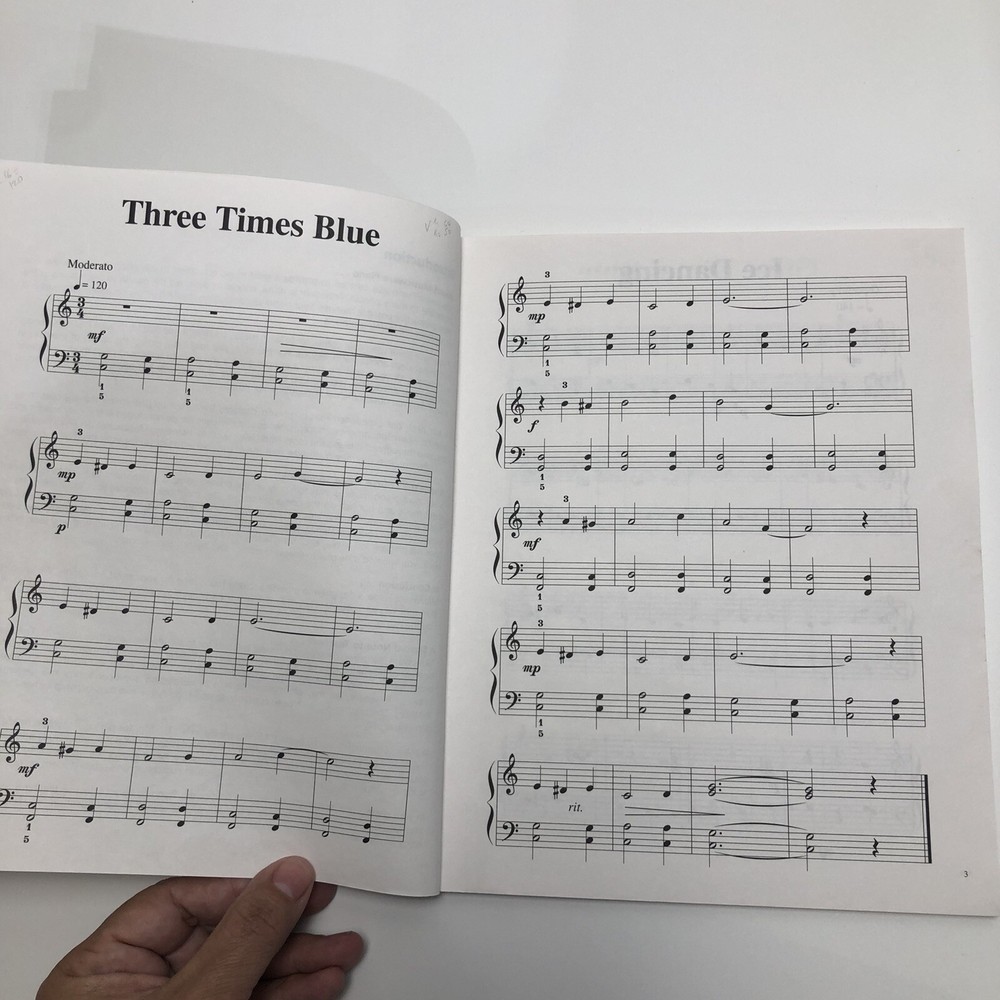 1994 Musicware Piano User Guide Course two Course Three 3 book set Sheet music