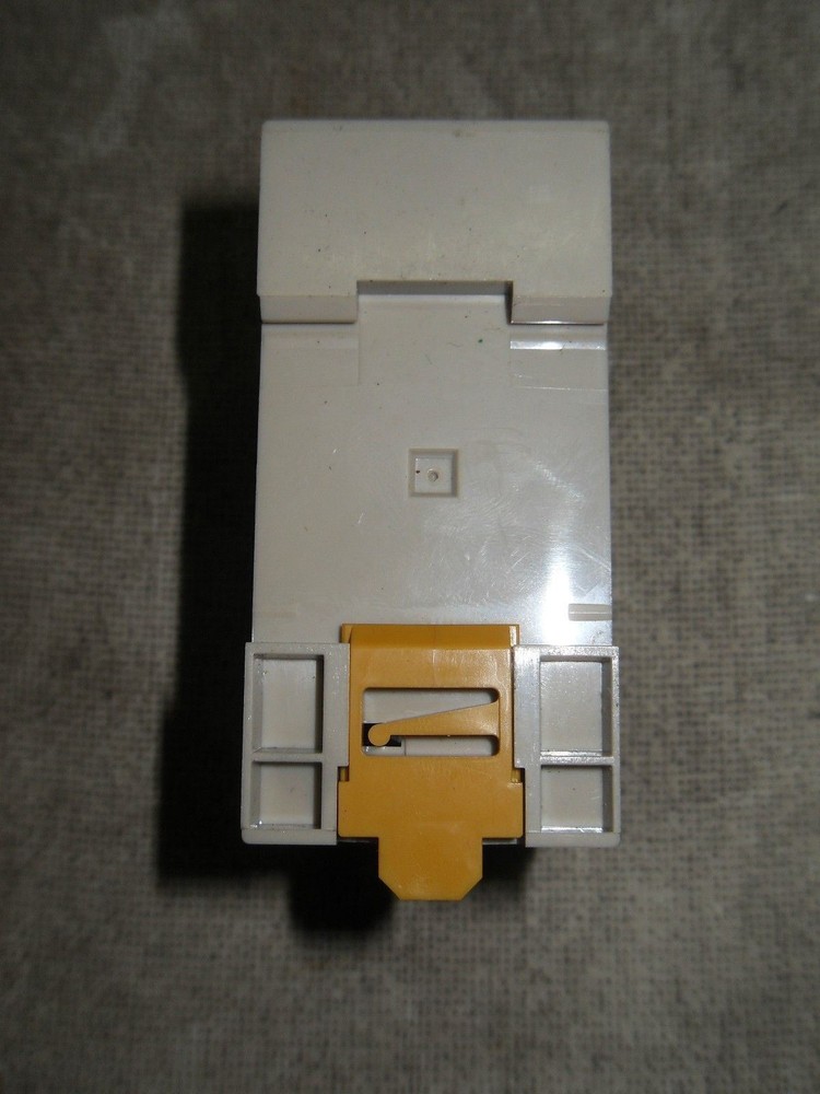 Omron S82S-0312 Power Supply