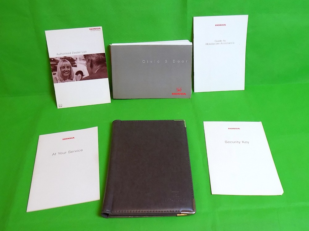 Honda Civic 2001 Owner Manuals + Case
