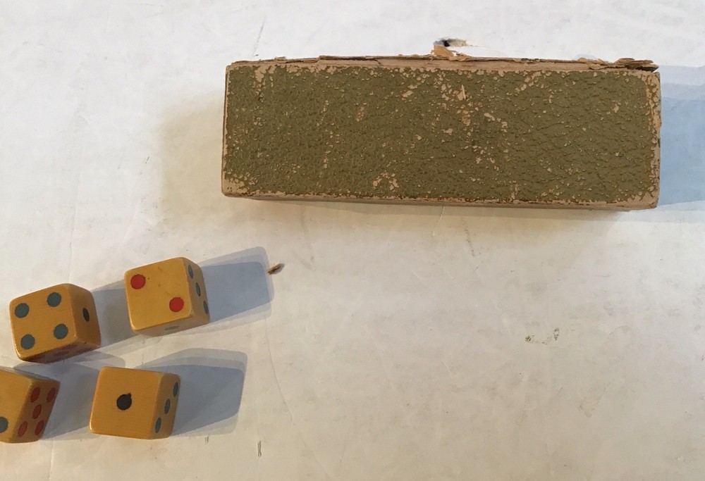 Antique Tri Color Dice And Broken Snap Box