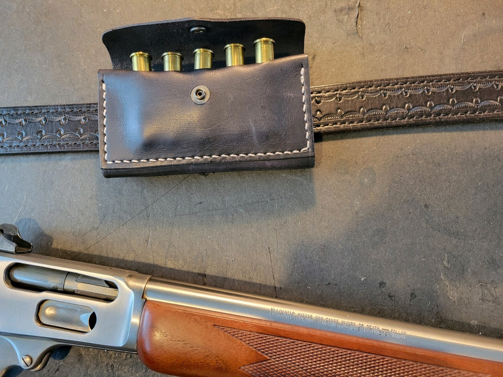 Custom Closed Leather Tip Out 4570 Shell Carrier For Belt