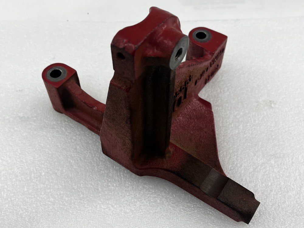 Cummins EGR Bracket 4993632