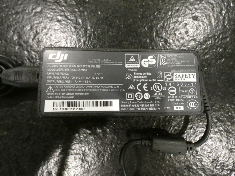 DJI PHANTOM STANDARD DRONE W321 QUADCOPTER