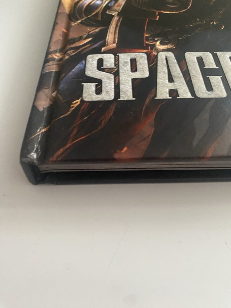 Warhammer 40K Codex: Space Marines 6th Edition Hardcover (2012)