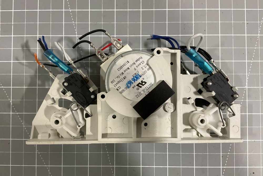 OEM W11244495 W11241958 KitchenAid KMLS311HBS3 Microwave Interlock Switch Assemb