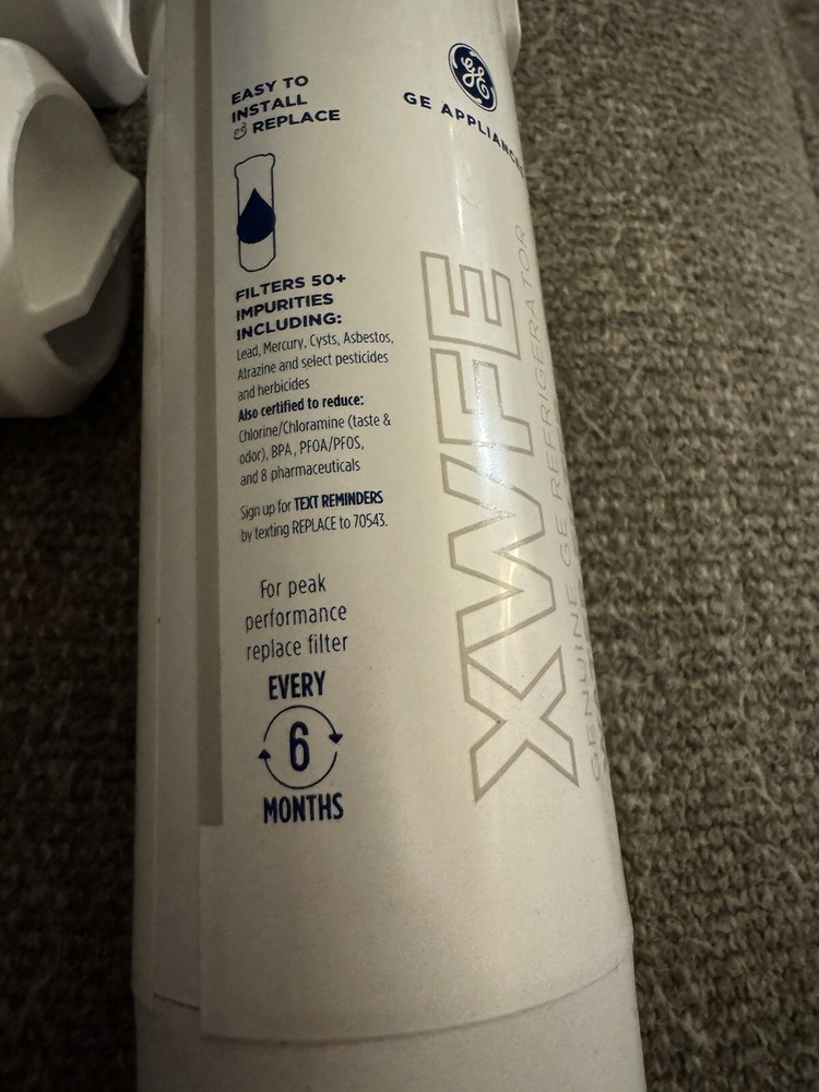 GE XWFE Water Filter OEM White W/Chip See Pics/description