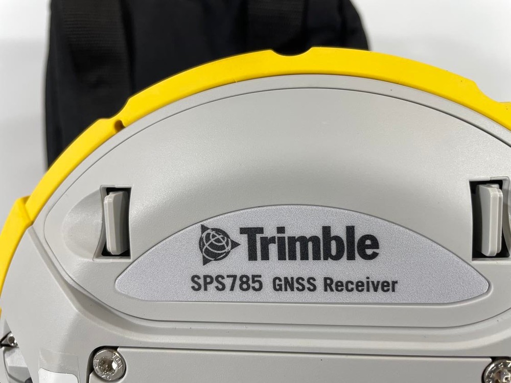 Trimble SPS785 GNSS Surveying & Construction Receiver, NEW - open box