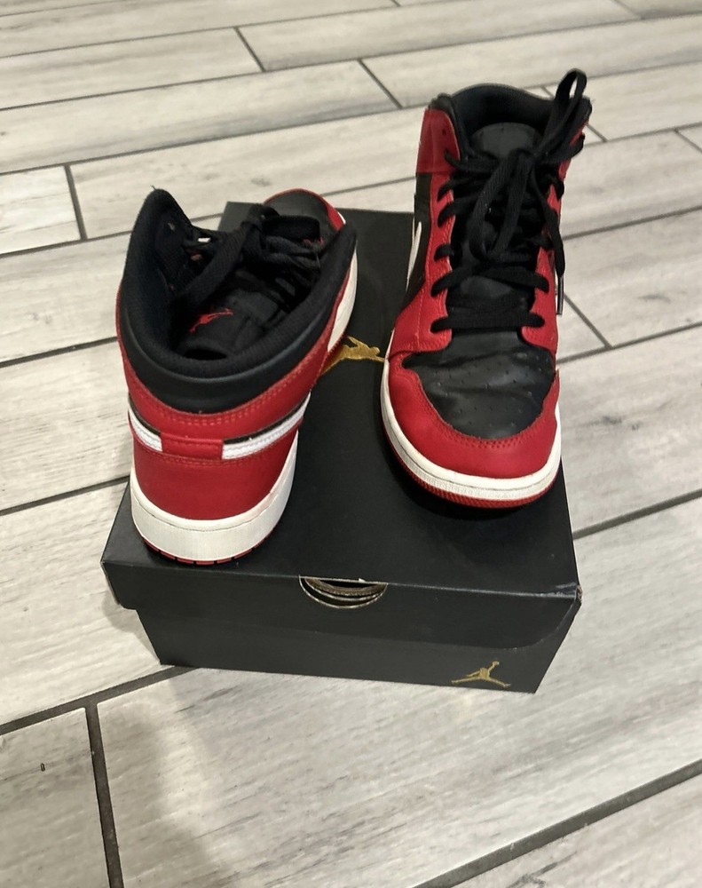 Jordan 1 MidGym Red Black White(Grade School)