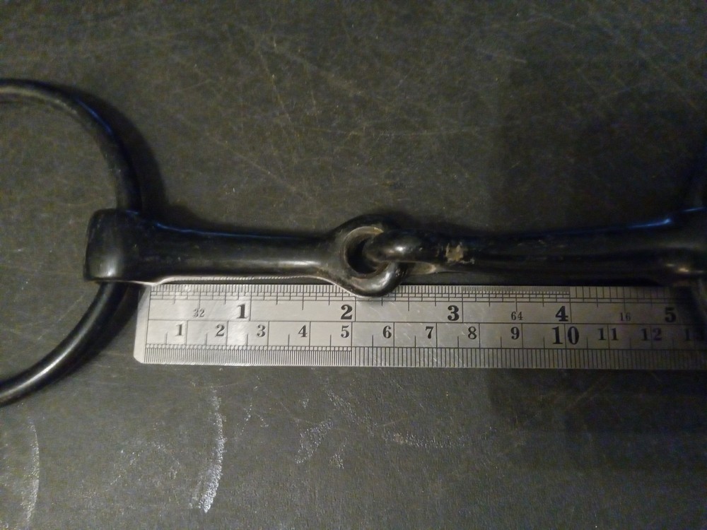 loose ring snaffle bit 5 in mouth black