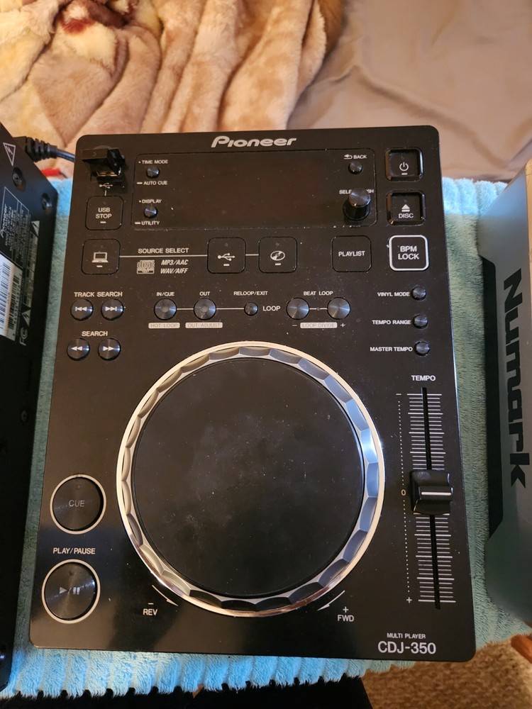 pioneer dj turntable