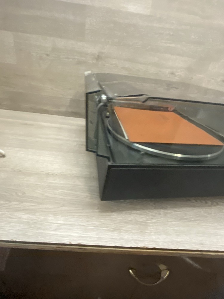 GARRARD SYNCHRO LAB 95 TURNTABLE / RECORD PLAYER