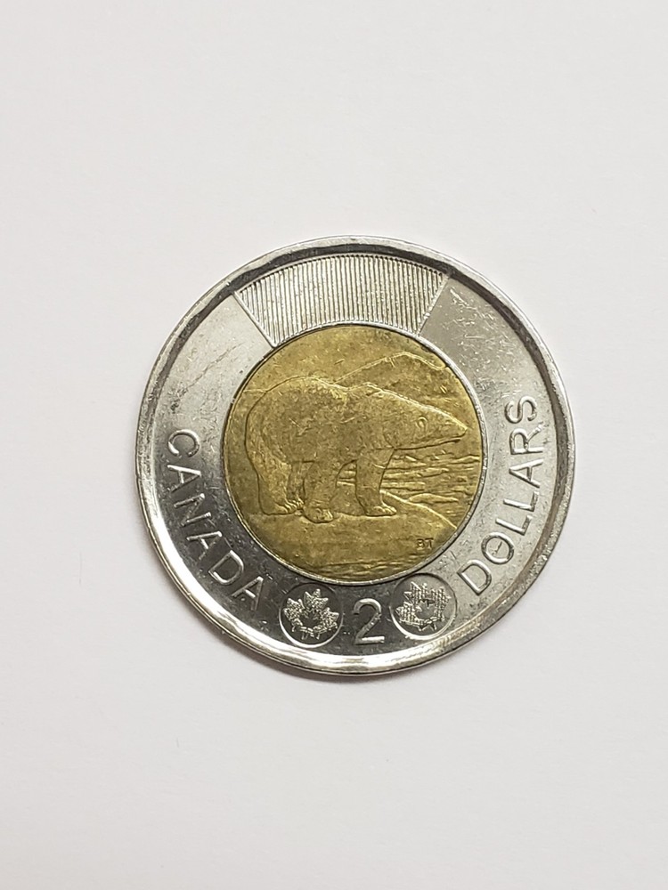 Crack Error Canada 2019 $2 - Polar Bear - 14 Serrations - Toonie - Cracked