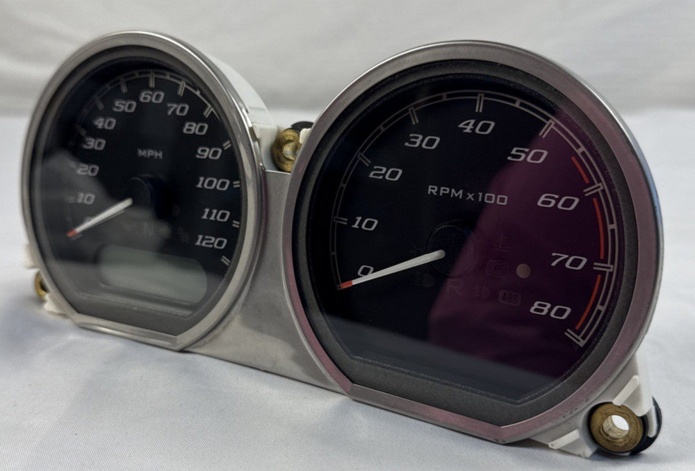 HARLEY DAVIDSON INSTRUMENT CLUSTER SPEEDOMETER TECHOMETER MPH BLACK 70900121A