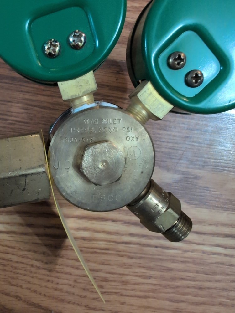 Tesco Regulator 3000 Psi, HI910A-540