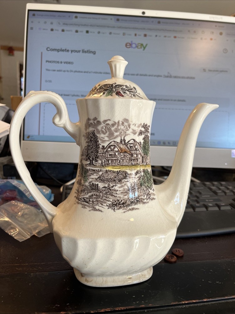 9" Yorkshire scenic coffeepot