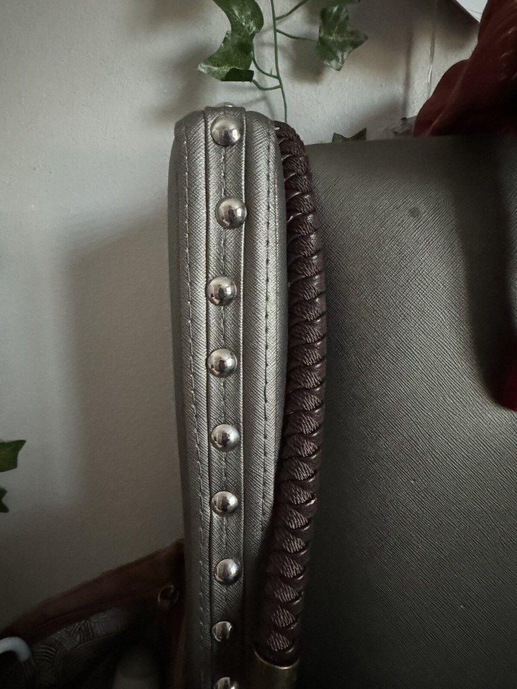 Gray Diamond Studded bedroom set