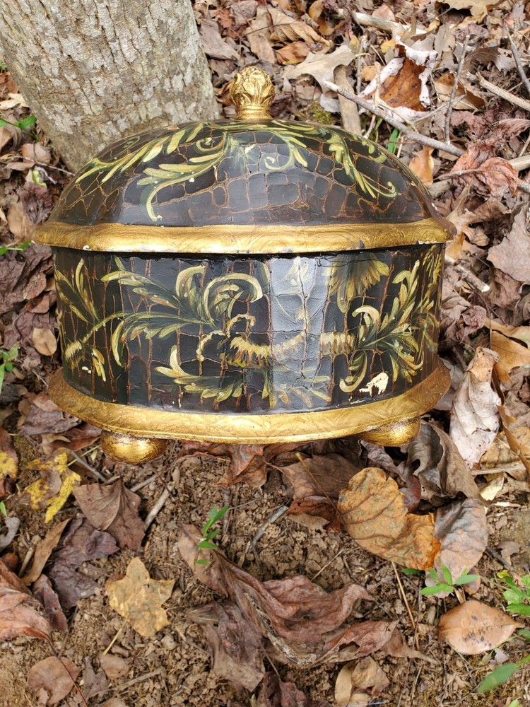 Large Dybbuk Box**very active**