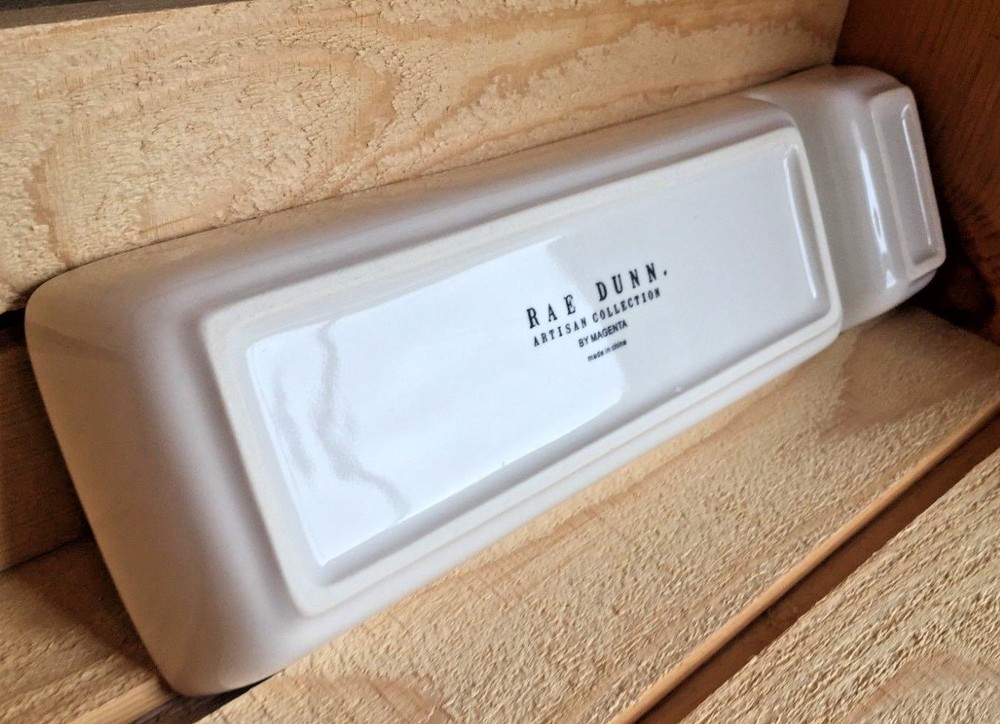 Rae Dunn~"CHIC"~Makeup/Brush~Divided Dish/Organizer~NEW