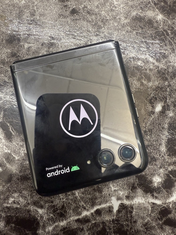 Motorolas Rarz 2024 From Screen Only