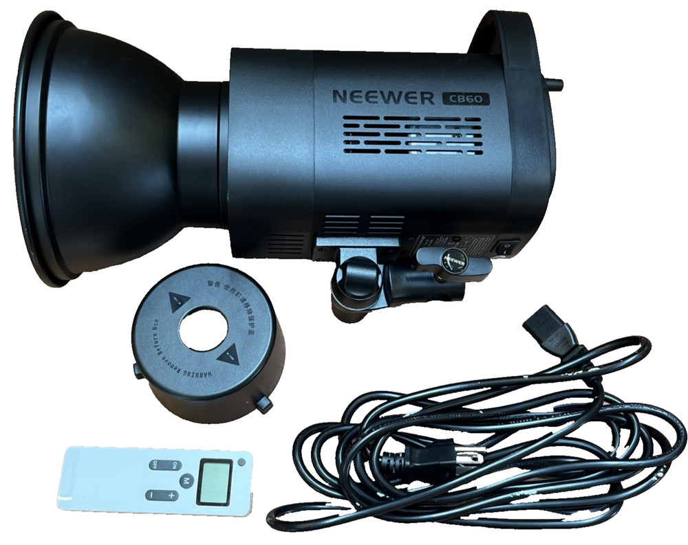 NEEWER CB60 LED VIDEO LIGHT