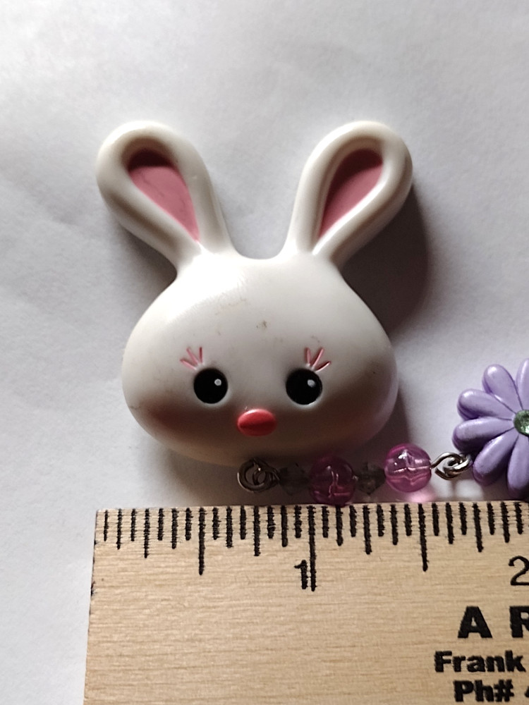 Plastic Bunny Rabbit Face Dangle Drop Flower RUSS Lapel Pin