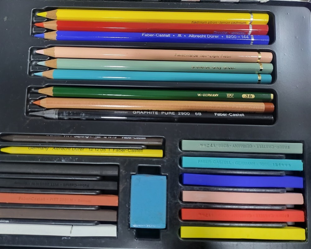 FABER-CASTELL ARTISTS SET