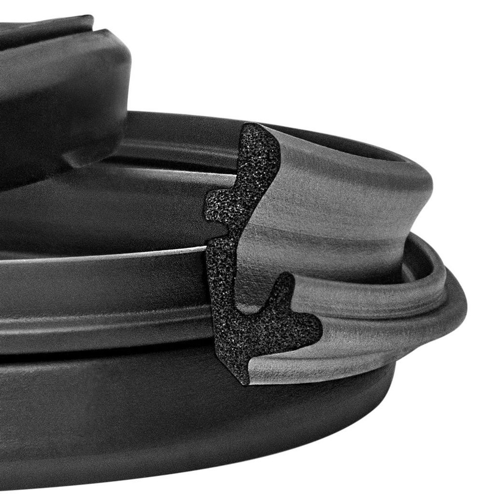 Roof-rail seals