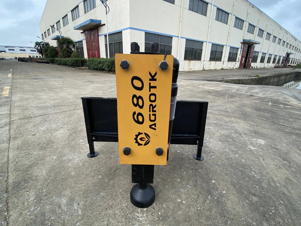 AGT Skid Steer Post Driver 680 Ft/lb Universal Hydraulic Hammer Quick Attach