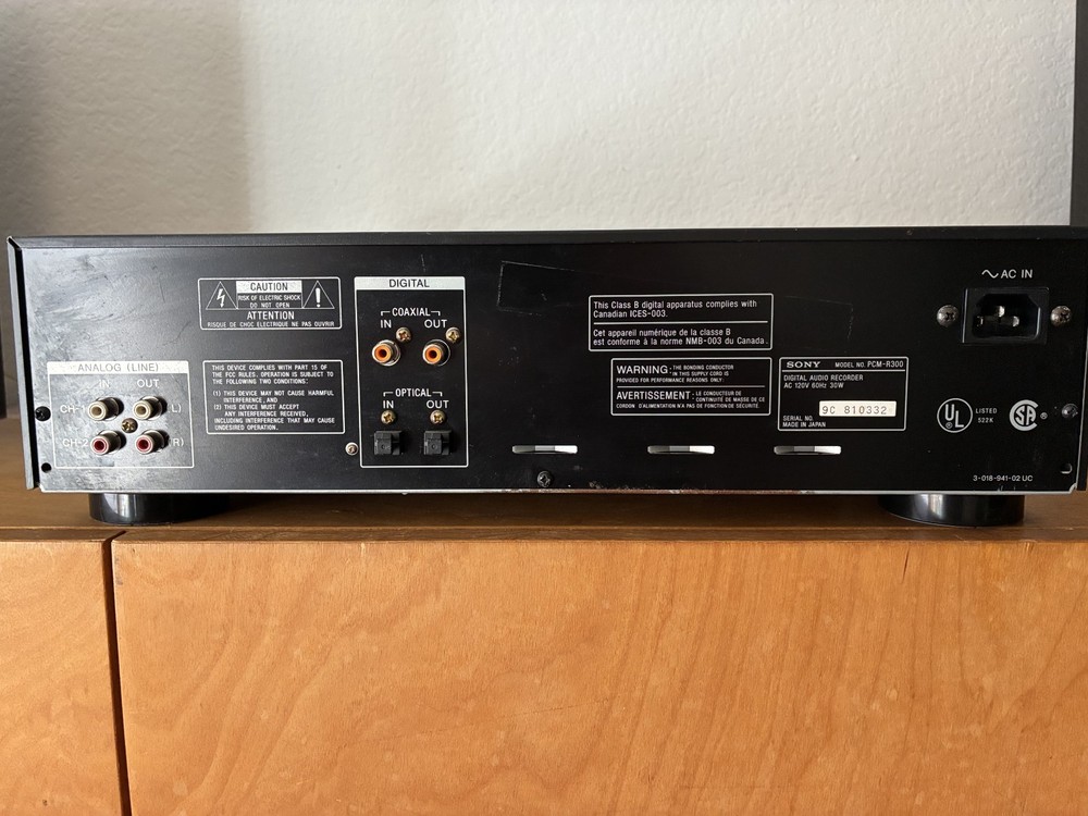 SONY PCM R300 DAT Deck