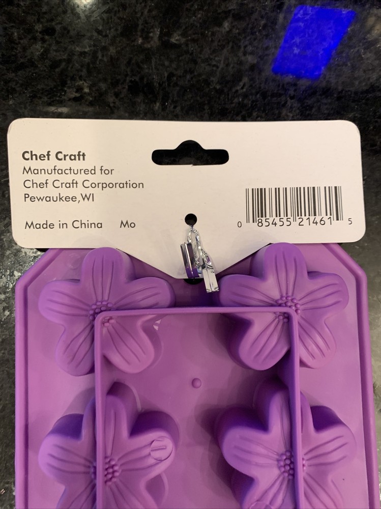 New Ice Cube Tray Or Soap Molds Flowers With Tags￼