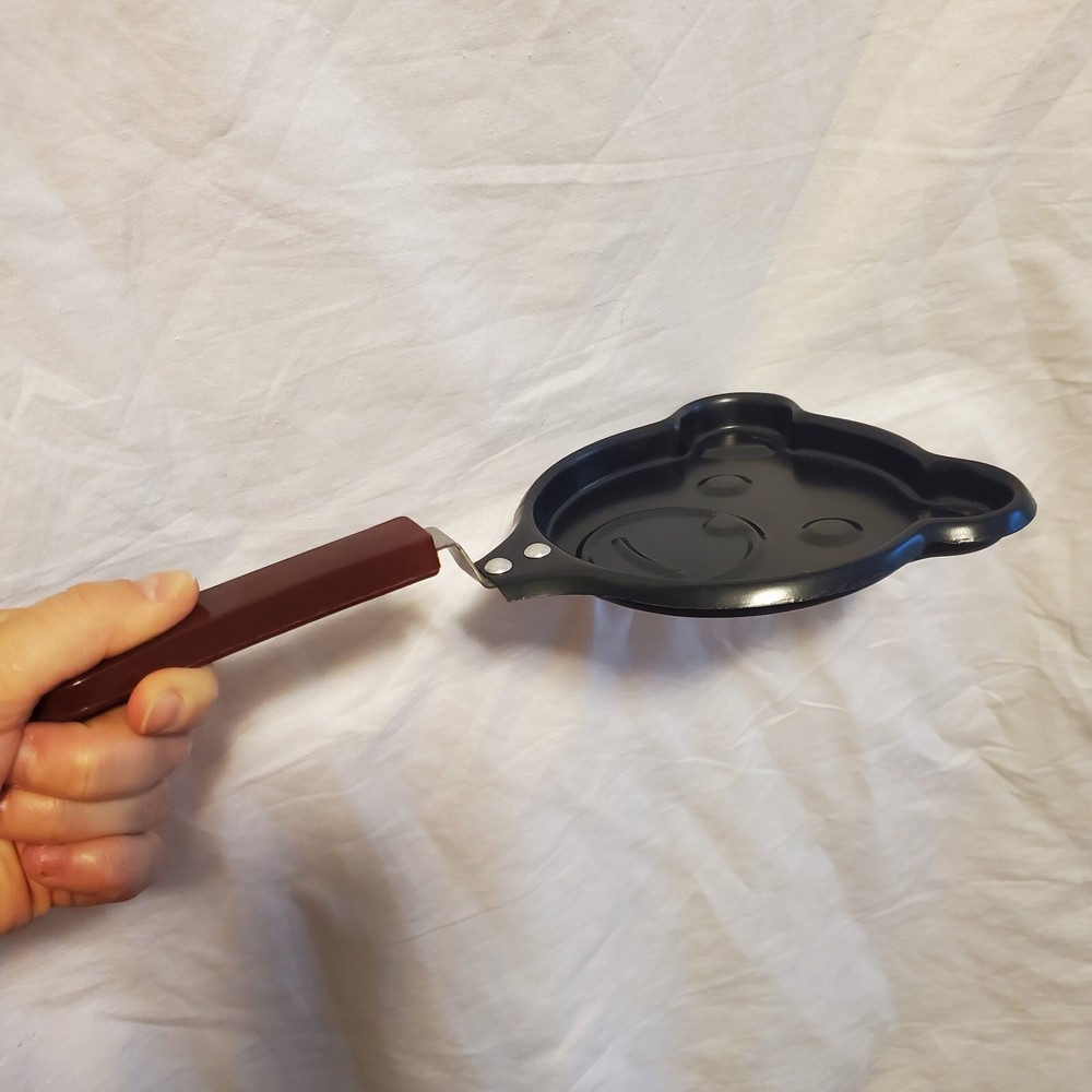 Teddy Bear Character Pancake Mold Flipper Grittle Pan