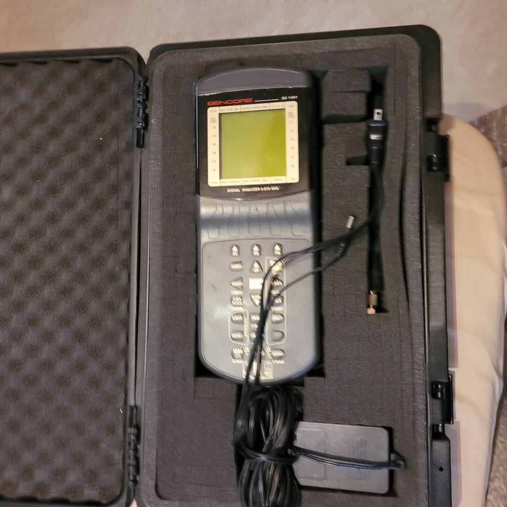 Sencore SA 1454 Portable Signal Analyzer With Case