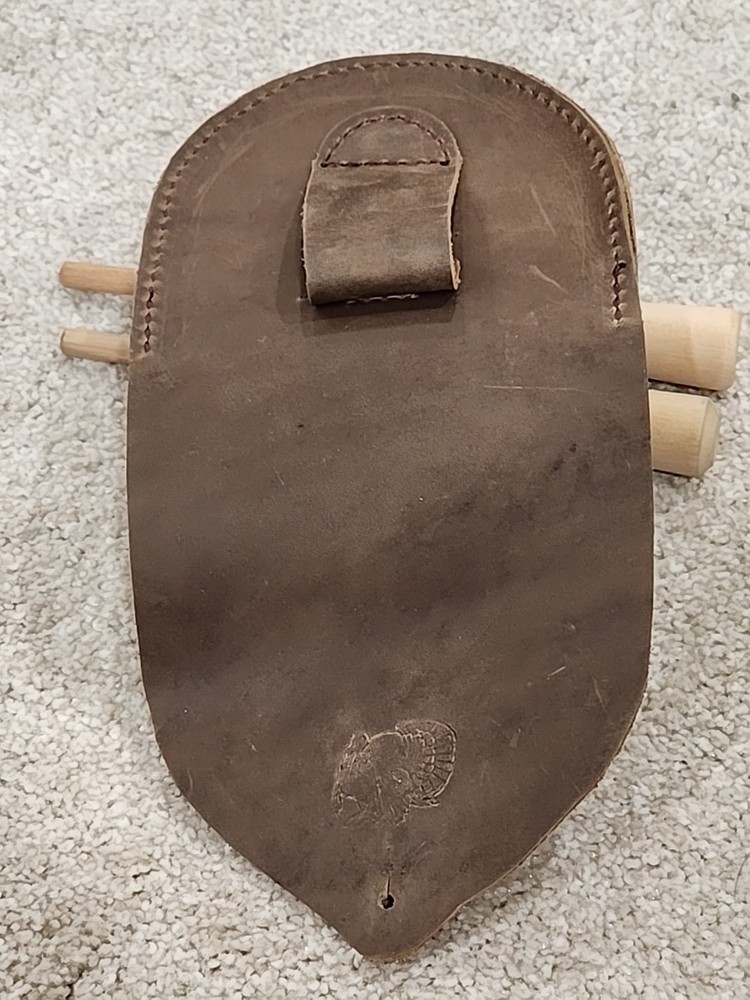Yoder409 handcrafted leather double friction slate glass turkey call holster 