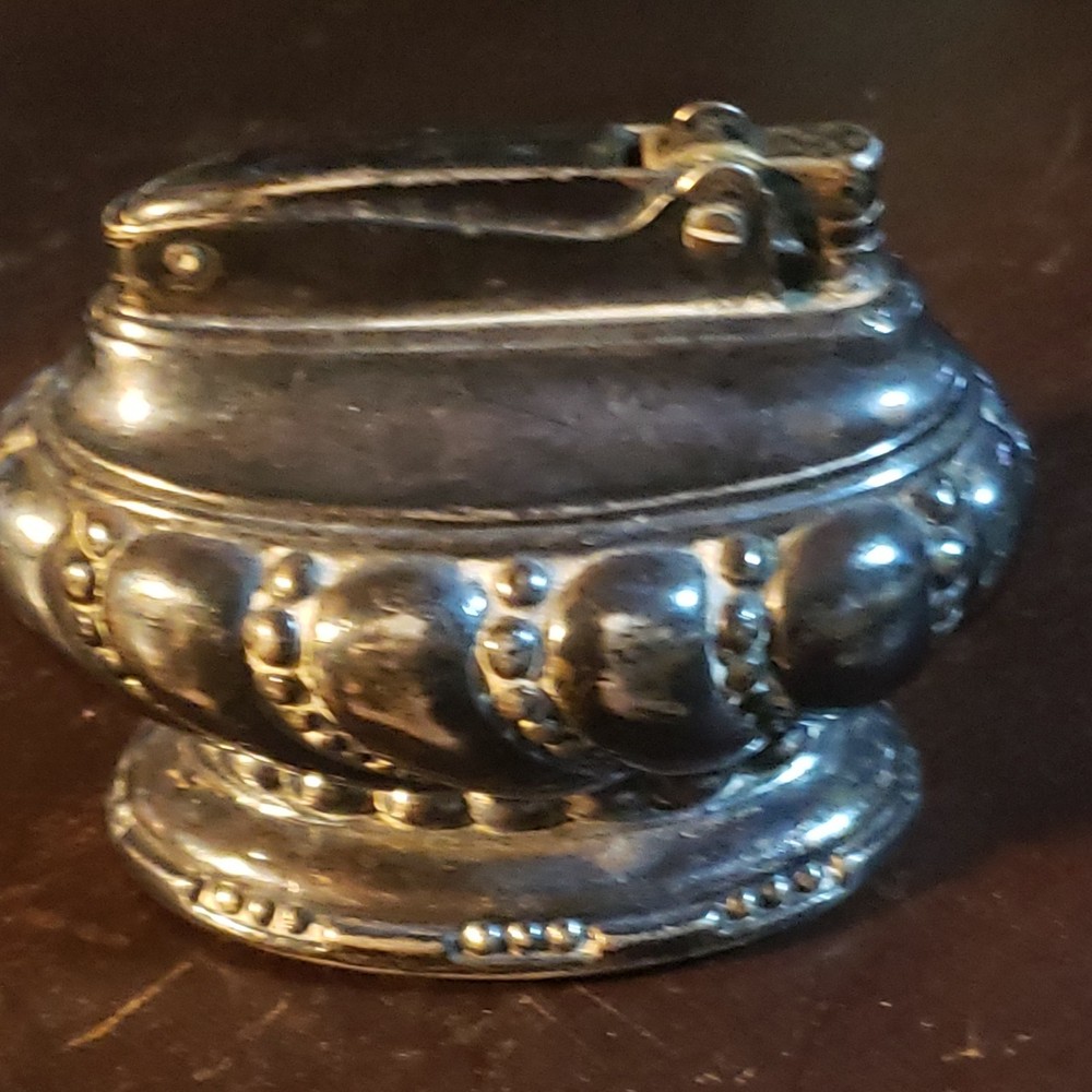 Vintage Ronson Table Cigarette Lighter