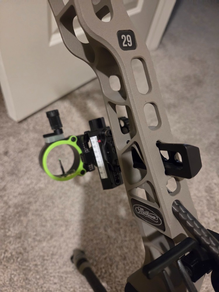 Mathews V3X 29