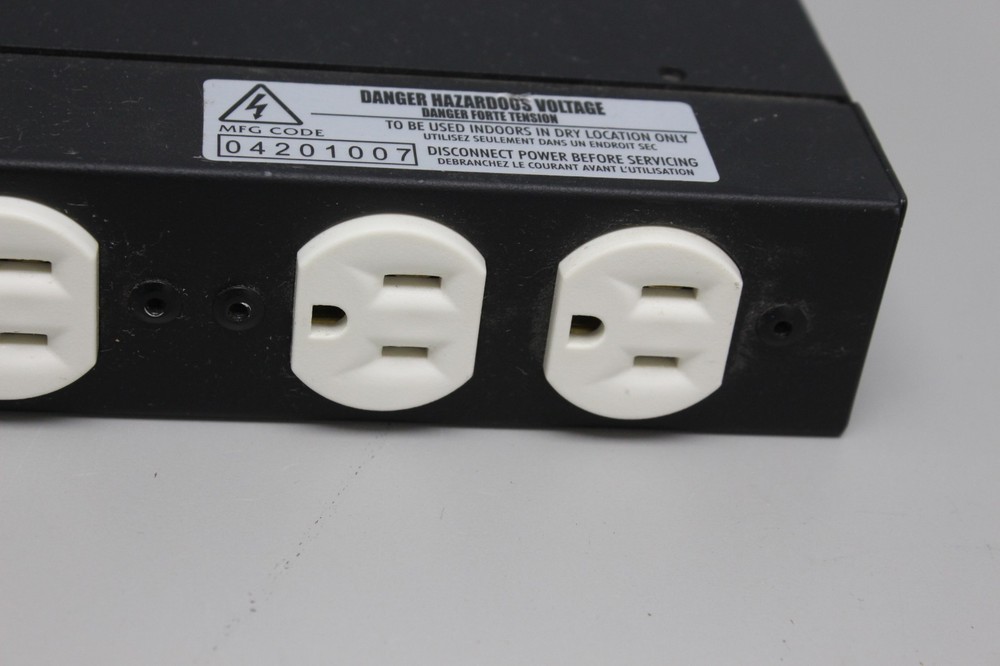 Middle Atlantic PD-915R Power Distribution Unit - Black