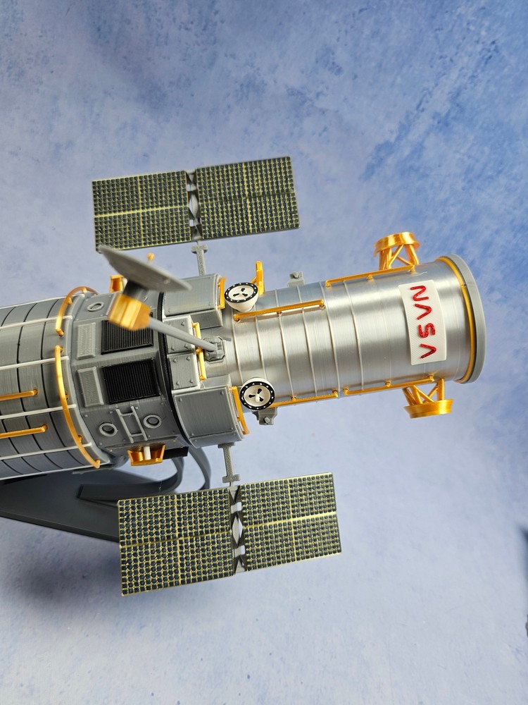 1/60 Scale US NASA Hubble Space Telescope HST Static Model Painted